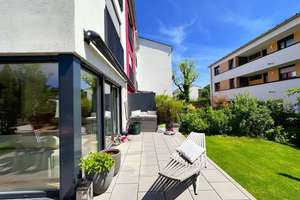Stilvoll und geräumig – Modernes Eckhaus für Familien in Krailling – Margaretenstraße 28a, 82152 Krailling – Vorschaubild 7