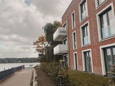 Willkommen am Wasser – Ihre Ferienwohnung am Ruppiner See.