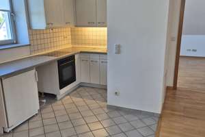 Privatverkauf! Gepflegte 2-Zimmer-Wohnung mit schöner Loggia – Erlbachstraße 11, 81249 Lochhausen, München – Vorschaubild 9
