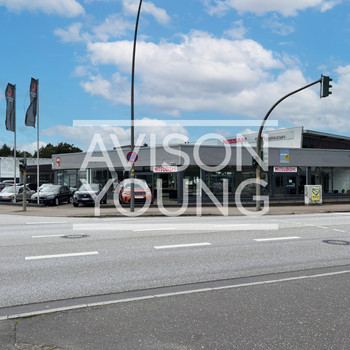 Solitärobjekt mit Hallen und Showroomfläche!