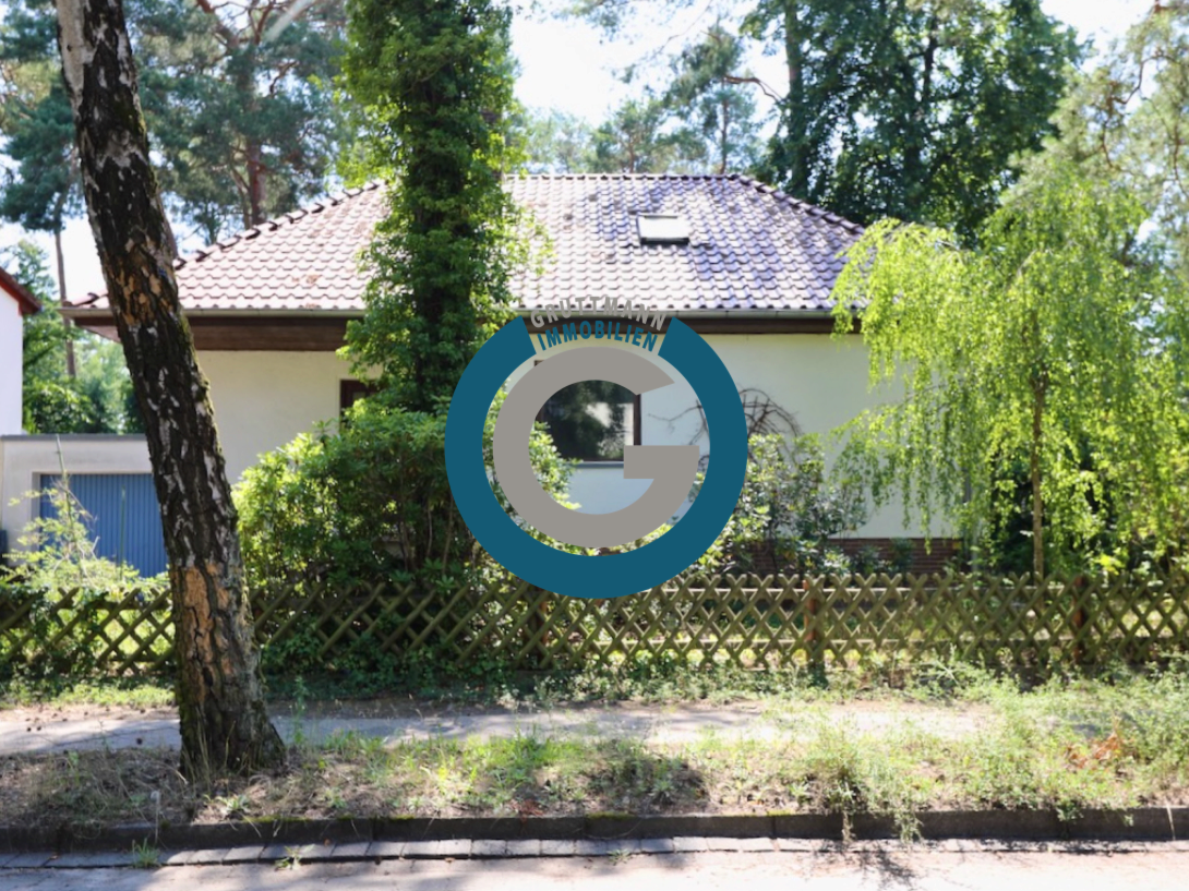 BEGEHRTES ECKGRUNDSTÜCK - IDEAL FÜR EINE FAMILIE - ZUM NEUGESTALTEN, Berlin – Bild 1