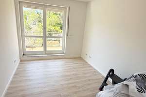 Traumhafte 3-Zimmer-Wohnung mit 2 Balkonen & TG-Stellplatz in Toplage von Berlin – Die vollständige Adresse der Immobilie erhältst du vom Anbieter., 14167 Lichterfelde, Berlin – Vorschaubild 13