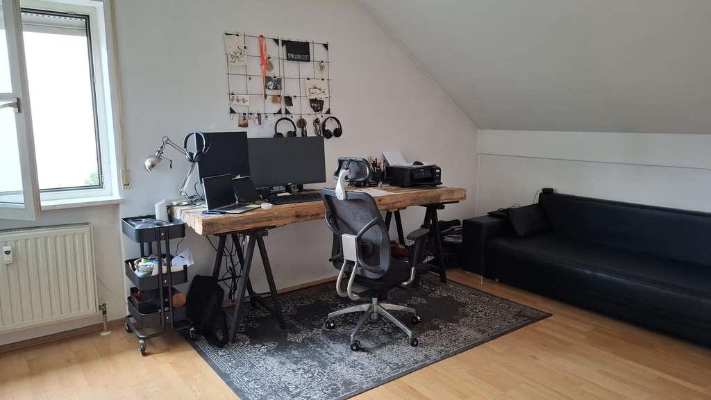 Immobilie in Deggendorf - Geräumige 120 m² Dachgeschosswohnung in bester Lage - Bild 4