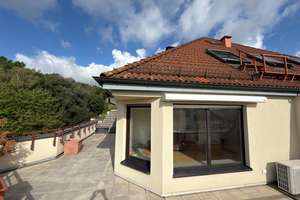 ++ DÜS.-AN DER KAISERBURG … Die  „Bel-Etage“  mit 195m² Wohnen im Maisonette-Stil ++ GROßE TERRASSEN