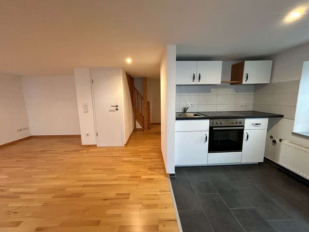 Immobilie in Fürstenstein - Exklusive Maisonette mit eigener Terrasse im Denkmal – Wohnen unterhalb des Schlosses Fürstenstein - Bild 3