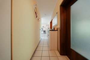 Attraktive 3,5-Zimmer-Wohnung | Balkon | Garage | ca. 77,5 m² Wohnfläche – Die vollständige Adresse der Immobilie erhältst du vom Anbieter., 40764 Langenfeld (Rheinland) – Vorschaubild 5