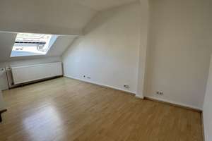 Dachgeschosswohnung mit Einbauküche – Die vollständige Adresse der Immobilie erhältst du vom Anbieter., 42107 Elberfeld, Wuppertal – Vorschaubild 7