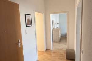 Nachmieter:in gesucht – helle 2-Zimmer-Wohnung in zentraler Lage in Essen-Rüttenscheid – Die vollständige Adresse der Immobilie erhältst du vom Anbieter., 45131 Rüttenscheid, Essen – Vorschaubild 1