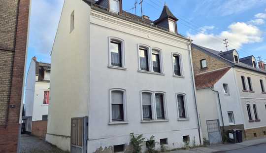 Bild von FÜR INVESTOREN! 2 Häuser mit 7 Einheiten in zentraler Lage von Wiesbaden-Dotzheim