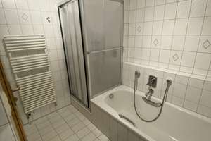  Sonnige, frisch renovierte 3,5-Zimmer-Wohnung mit Balkon und Tiefgarage in Oberndorf-Hochmössingen – Ignaz-Rohr-Straße 34, 78727 Oberndorf am Neckar – Vorschaubild 6