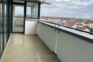 Sofort freie, großzügige, sehr helle,  offen gestaltete 3- Zimmerwohnung ,Bad, Gäste WC und Balkon. – 90762 Altstadt, Innenstadt, Fürth – Vorschaubild 5