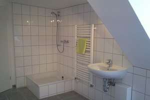 Schöne helle City-Wohnung in ansprechendem Jugendstilgebäude! – Lavesplatz 1, 30159 Mitte (Ortsteil), Hannover – Vorschaubild 9