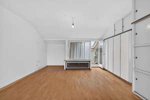 Bezugsfreie, große 2-ZKBB mit Blick über den Dächern von PF-City – Westliche-Karl-Friedrich-Straße 43, 75172 Innenstadt, Pforzheim – Vorschaubild 7