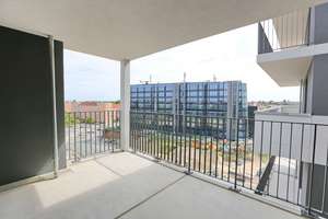 Property thumbnail 2