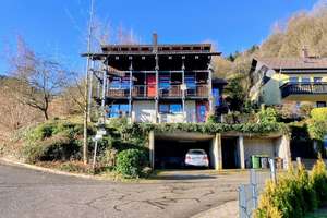 WEISENBACH: Bauhausstilhaus mit ELW  in unverbaubarer  Aussichtslage – Die vollständige Adresse der Immobilie erhältst du vom Anbieter., 76599 Weisenbach – Vorschaubild 1