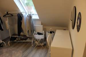 Geräumige 3ZKB Dachgeschosswohnung inkl. Einbauküche und Gartenmitbenutzung – Scheidter Straße 82, 66125 Dudweiler (Ortsteil), Saarbrücken – Vorschaubild 9