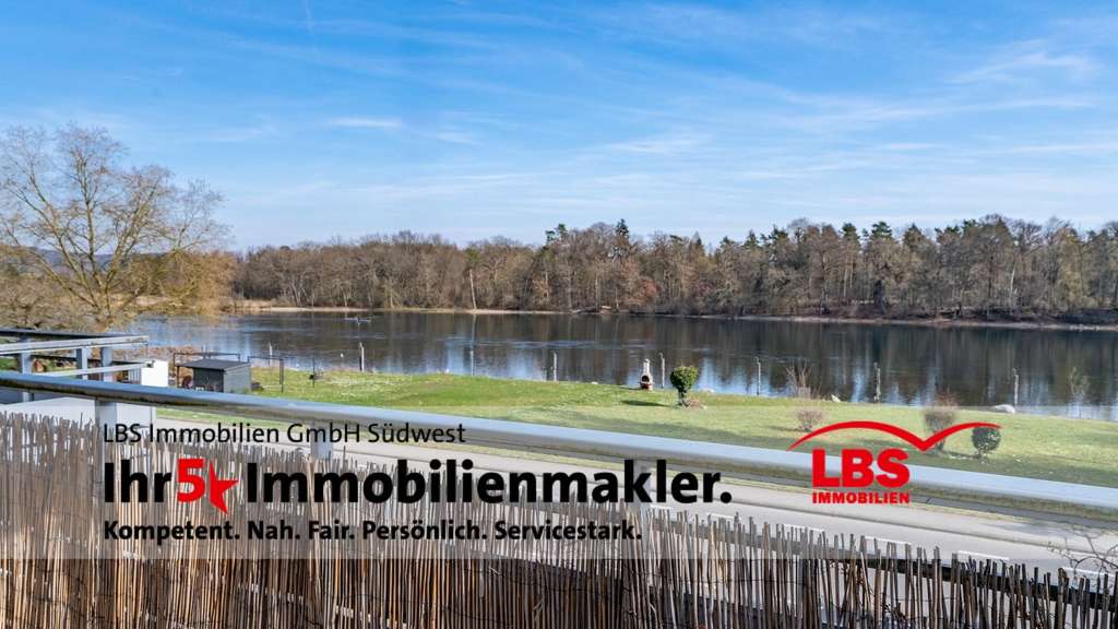 Immobilie in Büsingen am Hochrhein - Blick aufs Wasser - Wohnen in Büsingen am Hochrhein

 - Bild 0