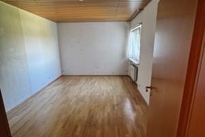 Helle 4 Zimmer-Wohnung mit Balkon und Tiefgaragenstellplatz – Im Birkenfeld 9, 66125 Dudweiler (Ortsteil), Saarbrücken – Vorschaubild 7