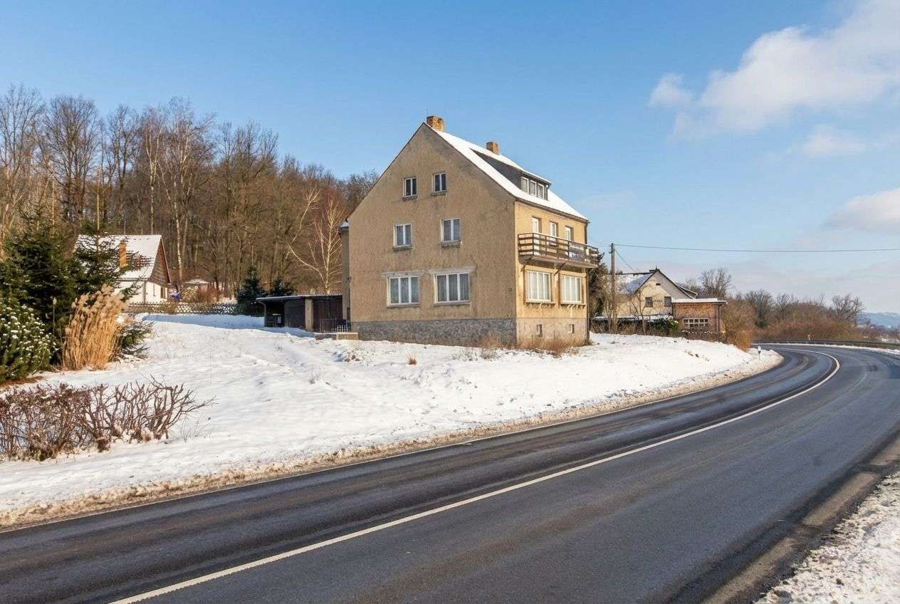Grosses Einfamilienhaus mit weitläufigem Grundstück und vielfachen Gestaltungsmöglichkeiten, Bautzen Kreis – Bild 4