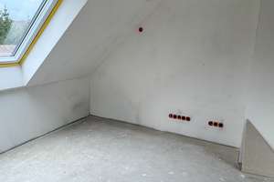 Grünes Wohnglück in Bischbrunn – EFH mit Einliegerwohnung und Garten – Die vollständige Adresse der Immobilie erhältst du vom Anbieter., 97836 Bischbrunn – Vorschaubild 10