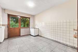Dornröschen in Frechen – freistehendes Einfamilienhaus mit viel Potenzial – 50226 Frechen – Vorschaubild 13