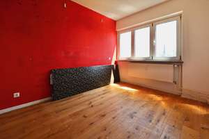ÜBER DEN DÄCHERN BERLINS - MIT ÜBERDACHTEM BALKON & WEITBLICK - ZUM NEU GESTALTEN – Meller Bogen 12 cc, 13403 Reinickendorf (Ortsteil), Berlin – Vorschaubild 6