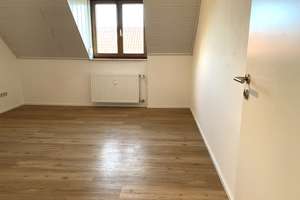 *** Helle 3 Zimmer Whg.  mit Balkon // Nähe Uniklinik *** – Hirblinger Straße 272 1/2, 86156 Bärenkeller, Augsburg – Vorschaubild 6