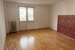 Lichtdurchflutete 4-Zimmer-Wohnung mit großer Dachterrasse in begehrter Lage direkt am D-Marktplatz! – 40213 Altstadt, Düsseldorf – Vorschaubild 6