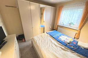 Attraktives Einfamilienhaus mit Pool und Einliegerwohnung in Mahlsdorf-Süd – Die vollständige Adresse der Immobilie erhältst du vom Anbieter., 12623 Mahlsdorf, Berlin – Vorschaubild 10