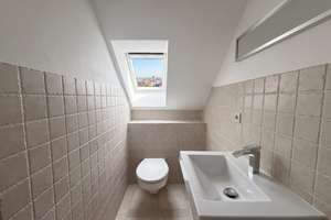 Über den Dächern von Lindenau: 3-Zimmer-Dachgeschoss-Maisonette mit herrlicher Loggia – 4177 Altlindenau, Leipzig – Vorschaubild 7