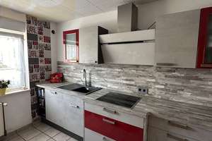 Familienfreundliches Reihenmittelhaus in ruhiger Lage – mit Carport – Die vollständige Adresse der Immobilie erhältst du vom Anbieter., 39646 Oebisfelde – Vorschaubild 8