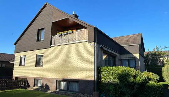 Bild von Zweifamilienhaus in Alt-Garbsen - 239 m² Wohnfläche mit vielfältigen Nutzungsmöglichkeiten