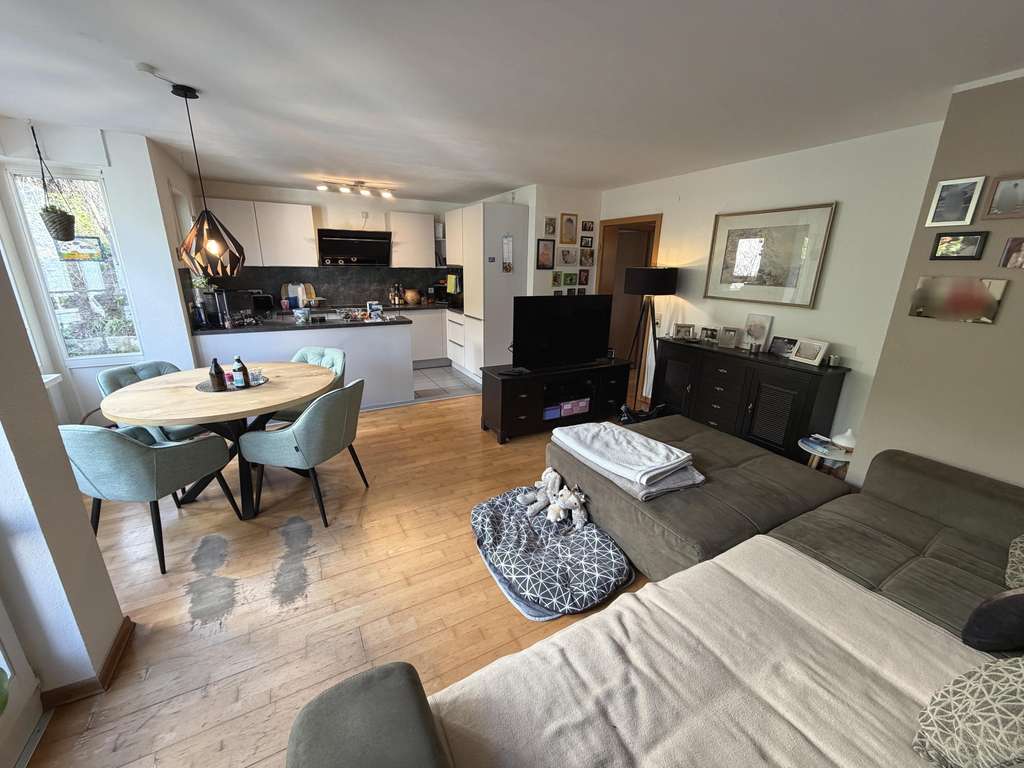 Immobilie in Oberboihingen - Familienidylle mit Privatsphäre: 4 Zimmer, 2 Bäder und flexible Nutzung! - Bild 2