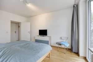 sonnige 5 Zi. ETW in herrlicher Lage (nähe Wochenmarkt) von Lörick – Die vollständige Adresse der Immobilie erhältst du vom Anbieter., 40547 Lörick, Düsseldorf – Vorschaubild 11