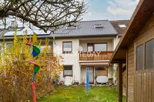 Charmantes Reihenhaus von 1954 mit Garten, Garage und moderner Dachsanierung auf Erbpachtgrundstück – Die vollständige Adresse der Immobilie erhältst du vom Anbieter., 23562 Sankt Jürgen, Lübeck – Vorschaubild 3