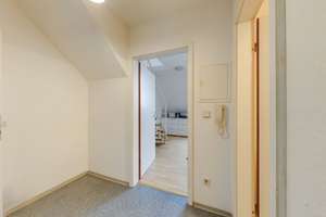 !!! Vermietete 2-Zimmer-Maisonette-Wohnung mit 4,6 % Rendite im Herzen der Südstadt von Fürth inkl – Die vollständige Adresse der Immobilie erhältst du vom Anbieter., 90763 Nördliche Südstadt, Fürth – Vorschaubild 3