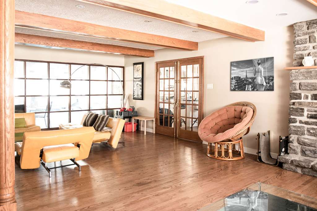 *GERÄUMIGES INVESTMENT IM DÜSSELTAL* - 5 ZI + INNENHOF-TERRASSE