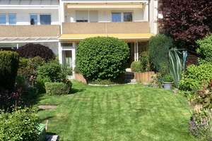 Großzügiges Reihenhaus mit Garten, Garage und ausgebautem Dachgeschoss in Neu-Ulm/Gerlenhofen
