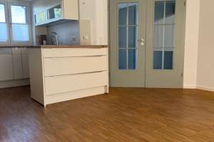 Stilvoll modernisiert: Reihenmittelhaus mit Charakter in Ingolstadt – Die vollständige Adresse der Immobilie erhältst du vom Anbieter., 85055 Nordost, Ingolstadt – Vorschaubild 11