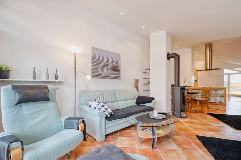 Immobilie in Wittenbeck - „Am Grün“: Jung mit Kamin, 2 Balkonen, Keller & Carport, in TOP Lage zwischen Golfplatz & Ostsee !!! - Bild 11