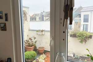 Zentral. Charmant. Pempelfort. Dachgeschoss-Wohnung 51m² 2 Zimmer Küche Wannenbad 2 X Terrasse – Die vollständige Adresse der Immobilie erhältst du vom Anbieter., 40479 Pempelfort, Düsseldorf – Vorschaubild 8