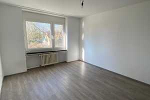 schöne 2 ZKB Wohnung im 1.OG *ab sofort* zu vermieten – Vulkanstraße 242, 47807 Krefeld – Vorschaubild 3