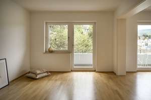60's Terrassenwohnung mit Weitblick ins Grüne, Garage, moderner EBK & Designer-Tageslichtbad – Die vollständige Adresse der Immobilie erhältst du vom Anbieter., 61476 Kronberg im Taunus – Vorschaubild 34