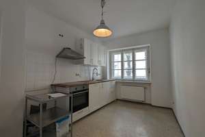 * Schwabing * Ab sofort * 3 Zimmer * 2er WG geeignet * Wohnzimmer * Balkon * – Leopoldstrasse 105, 80802 Münchner Freiheit, München – Vorschaubild 9