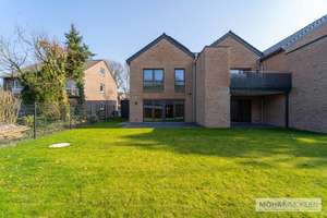 - Provisionsfrei - Modern und Großzügig: Neuwertiges Reihenendhaus in schöner Lage von Bümmerstede – Die vollständige Adresse der Immobilie erhältst du vom Anbieter., 26133 Bümmerstede, Oldenburg (Oldenburg) – Vorschaubild 10
