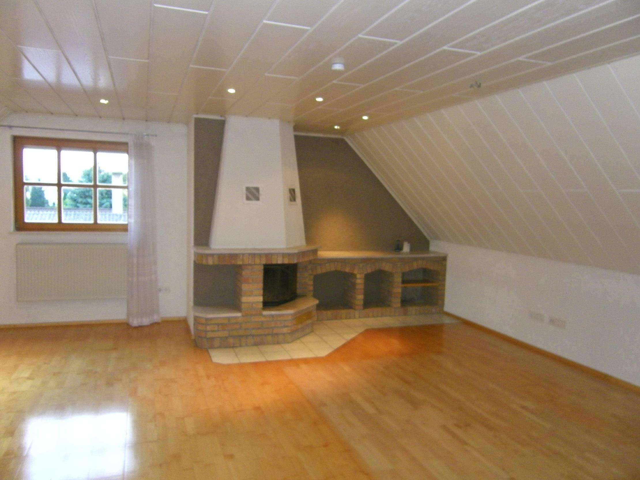 Immobilie in Haßloch - Einmaliges Anwesen im Herzen von Haßloch – Zwei Häuser, Gewerbeeinheit & großer Garten - Bild 0