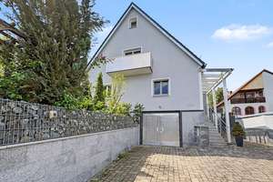 Attraktives Einfamilienhaus in ruhiger Lage von Mainburg – Die vollständige Adresse der Immobilie erhältst du vom Anbieter., 84048 Mainburg – Vorschaubild 1