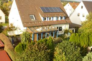 Einfamilienhaus mit 7 Zimmern und 202 m² Wohnfläche in Dauchingen – Kehrbühlstraße 2, 78083 Dauchingen – Vorschaubild 2