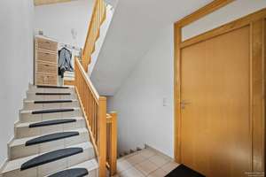 Ruhig gelegenes Zweifamilienhaus mit großzügigem Garten - Ideal für Familien & Kapitalanleger! – Die vollständige Adresse der Immobilie erhältst du vom Anbieter., 94577 Winzer – Vorschaubild 16