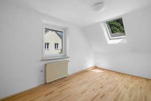 *KÄUFER-PROVISIONSFREI*: Familienfreundliches EFH mit Garage und Nebengebäude in A-Oberhausen – Die vollständige Adresse der Immobilie erhältst du vom Anbieter., 86154 Links der Wertach-Nord, Augsburg – Vorschaubild 8